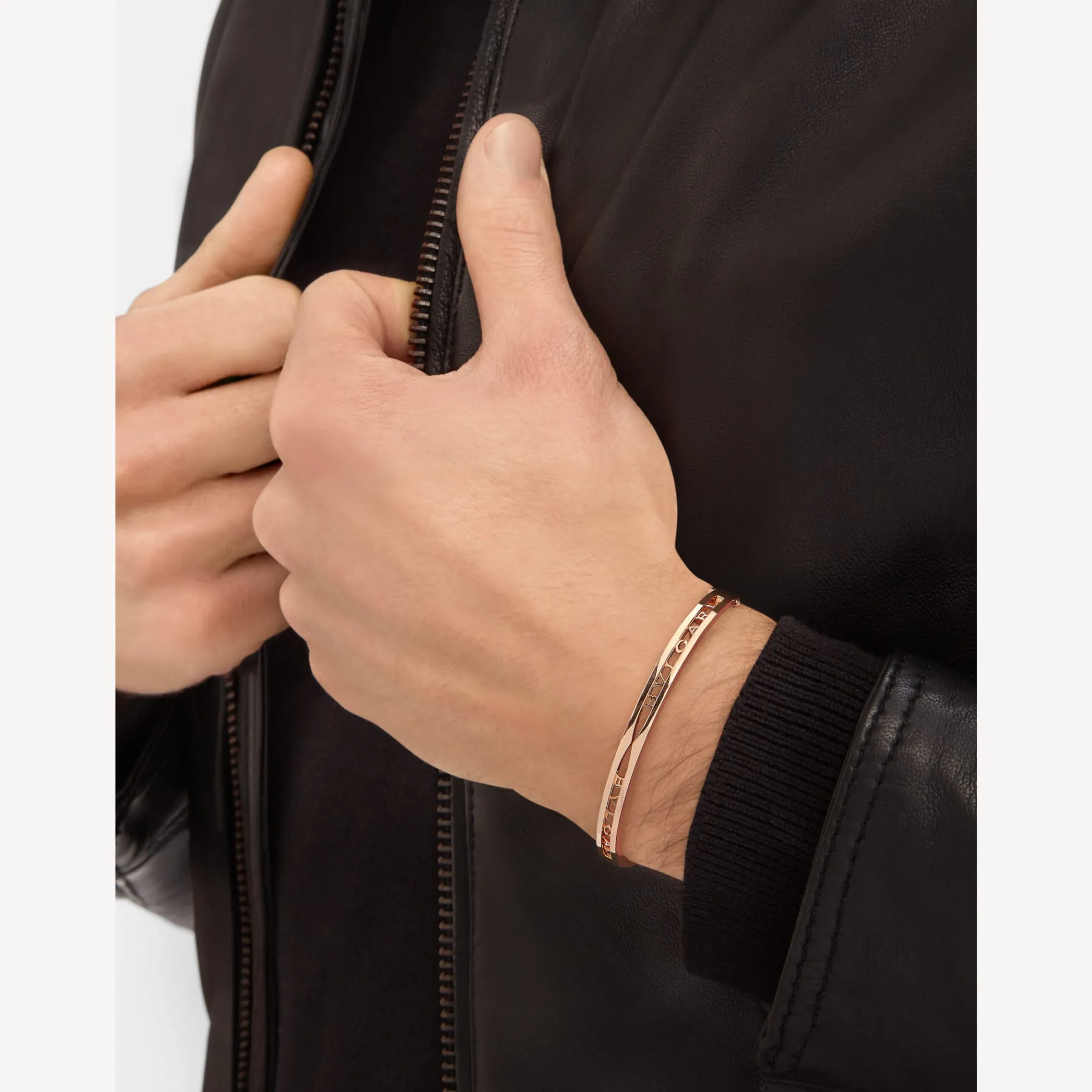 B.Zero1 Armband