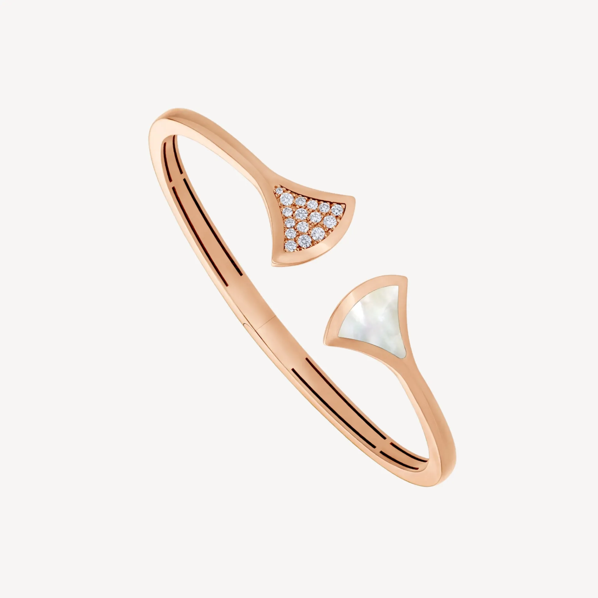 Divas' Dream Armband