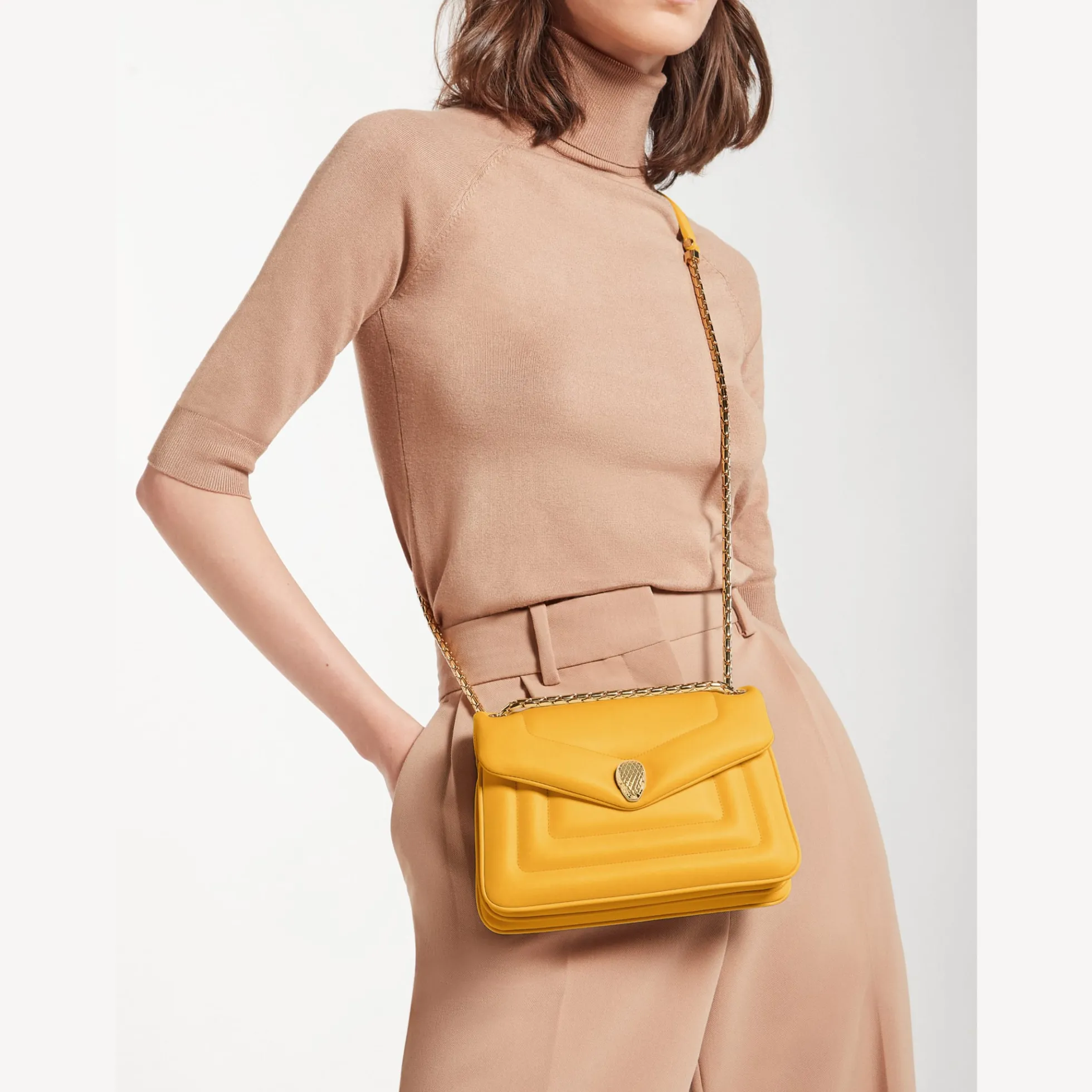 Serpenti Reverse Schultertasche
