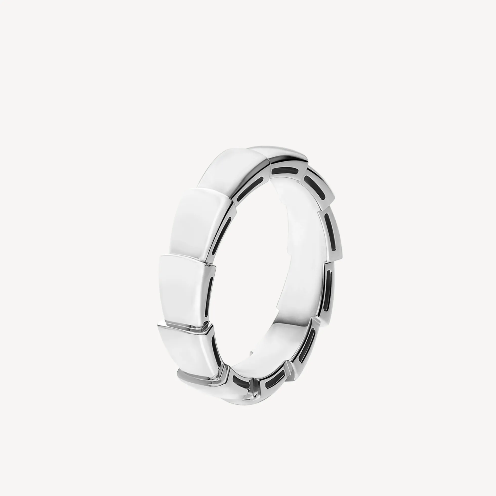Serpenti Ring