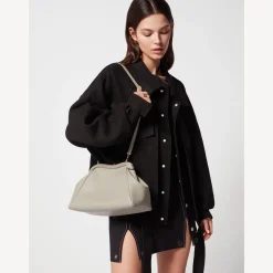 Serpentine Pouch
