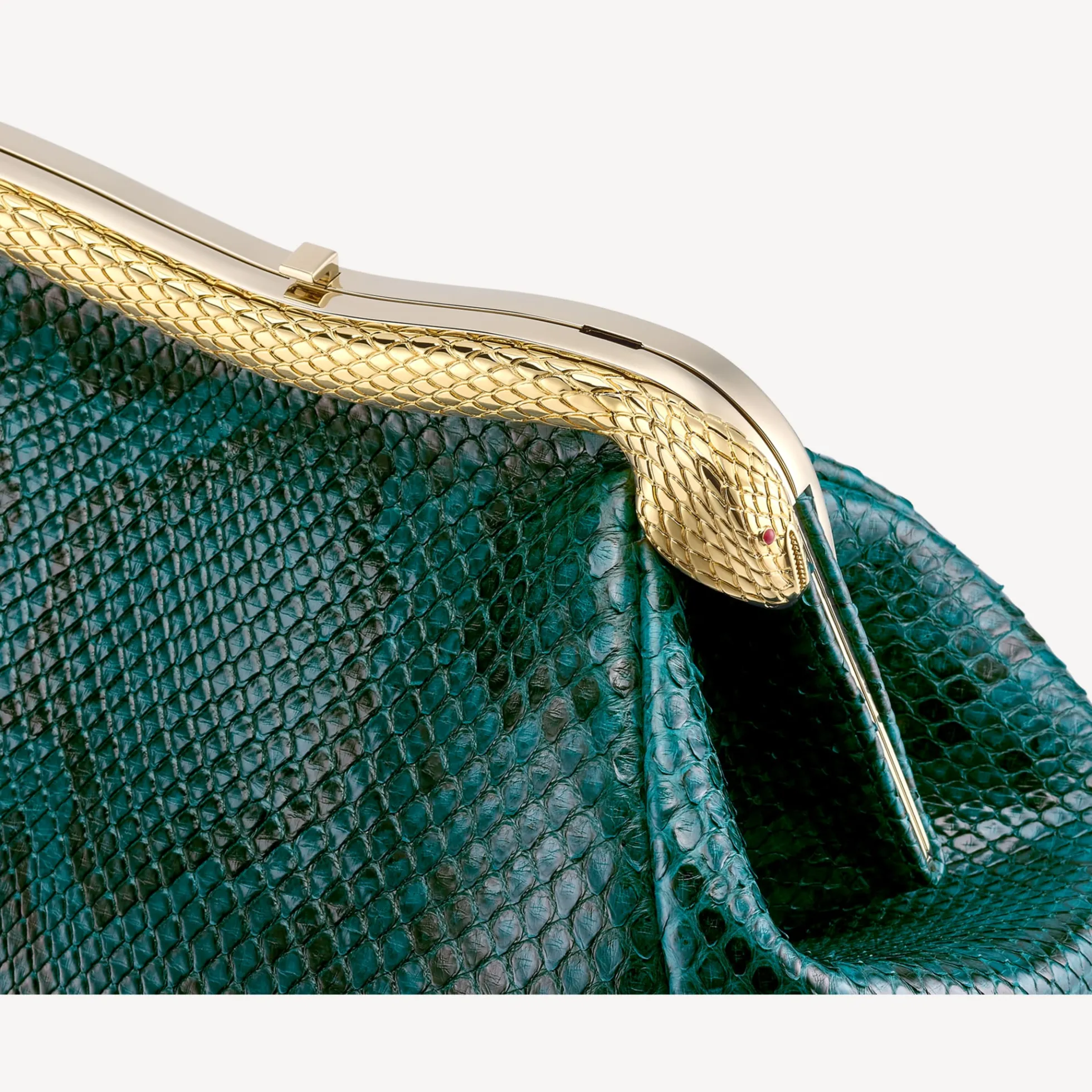 Serpentine Pouch