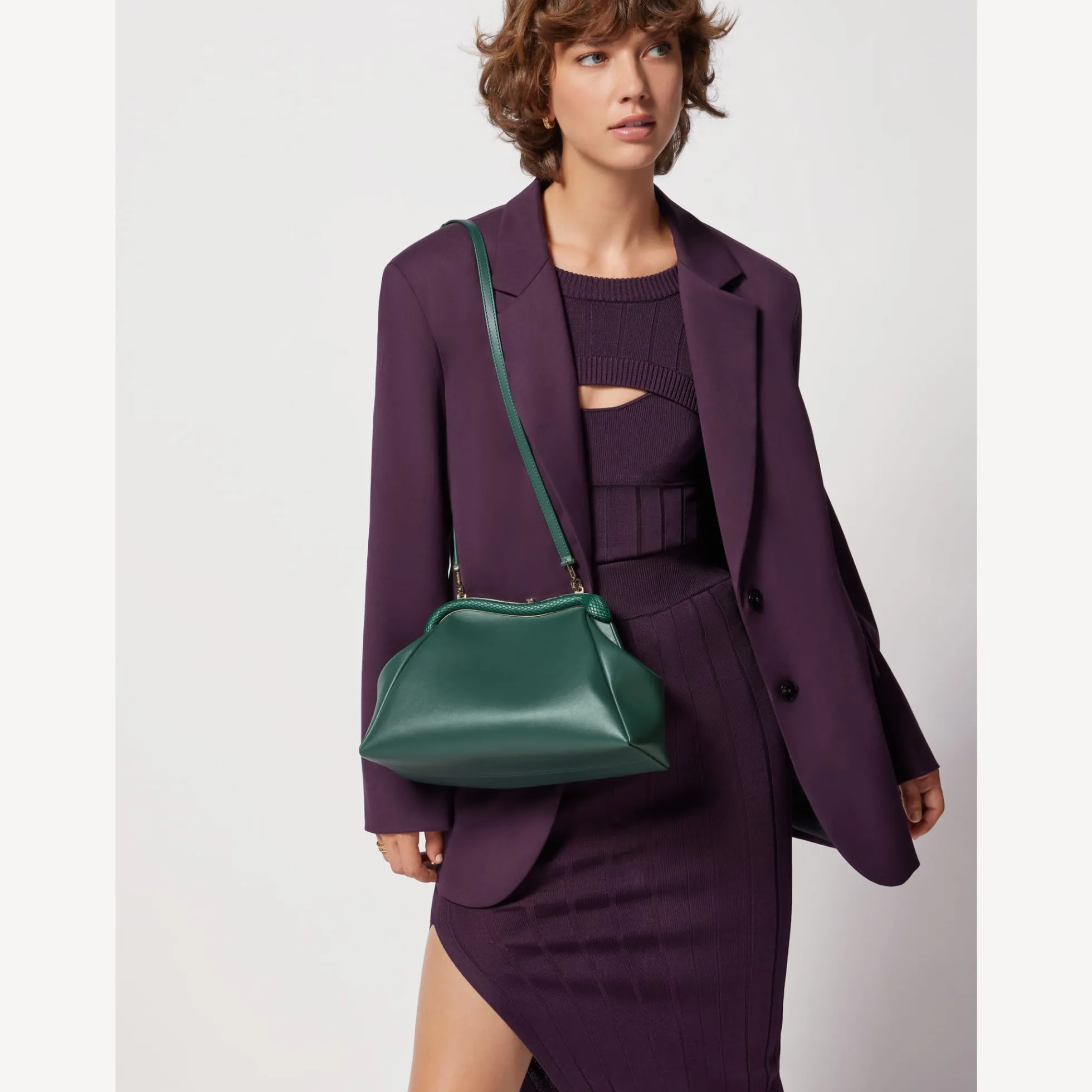Serpentine Pouch
